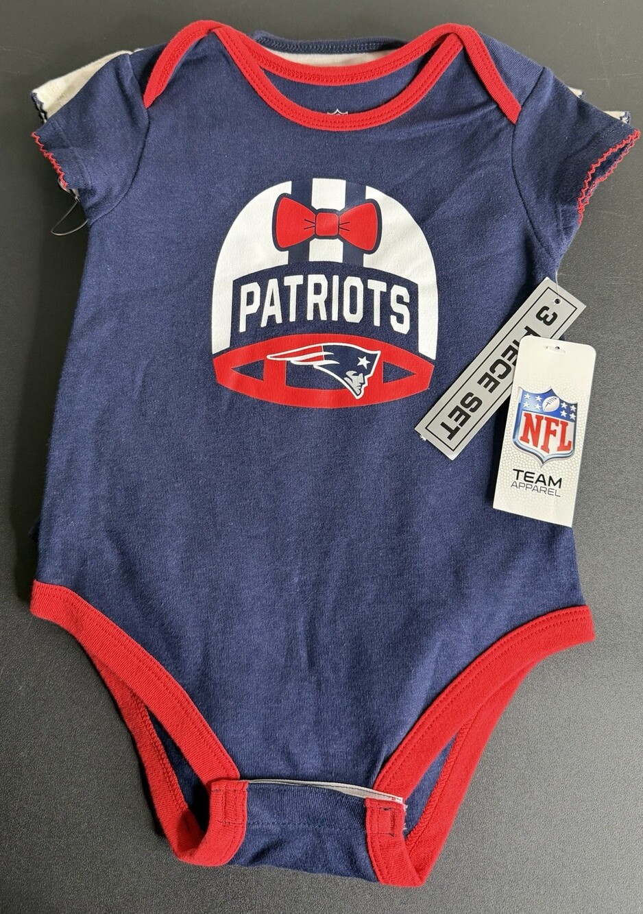 NFL Team Apparel New England Patriots infant 3-piece bodysuit set